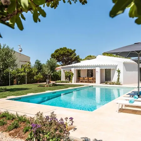 Bini Mapa ヴィラ *